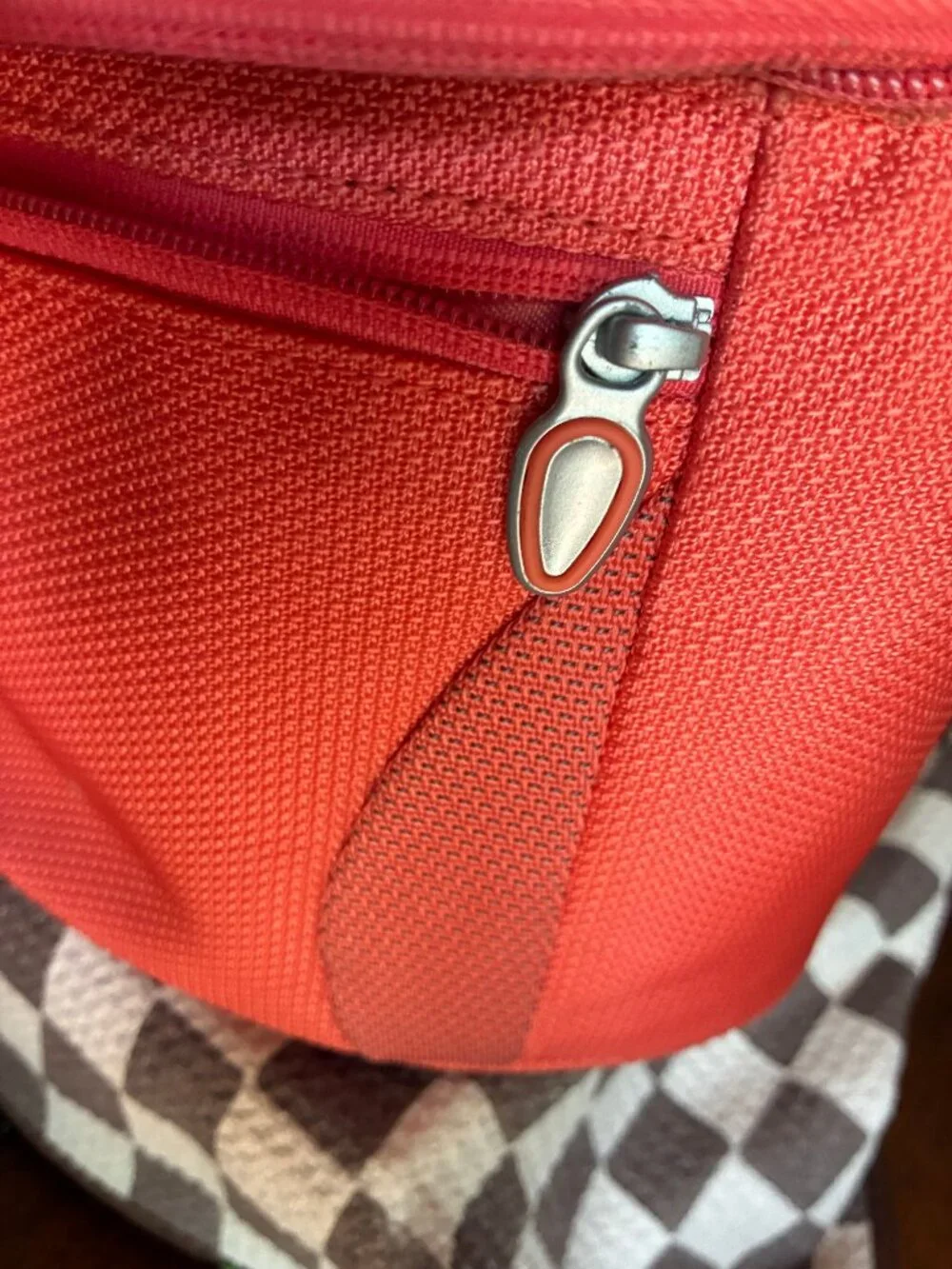 Vintage Tumi T3 Train Make-up/Toiletry Case Coral